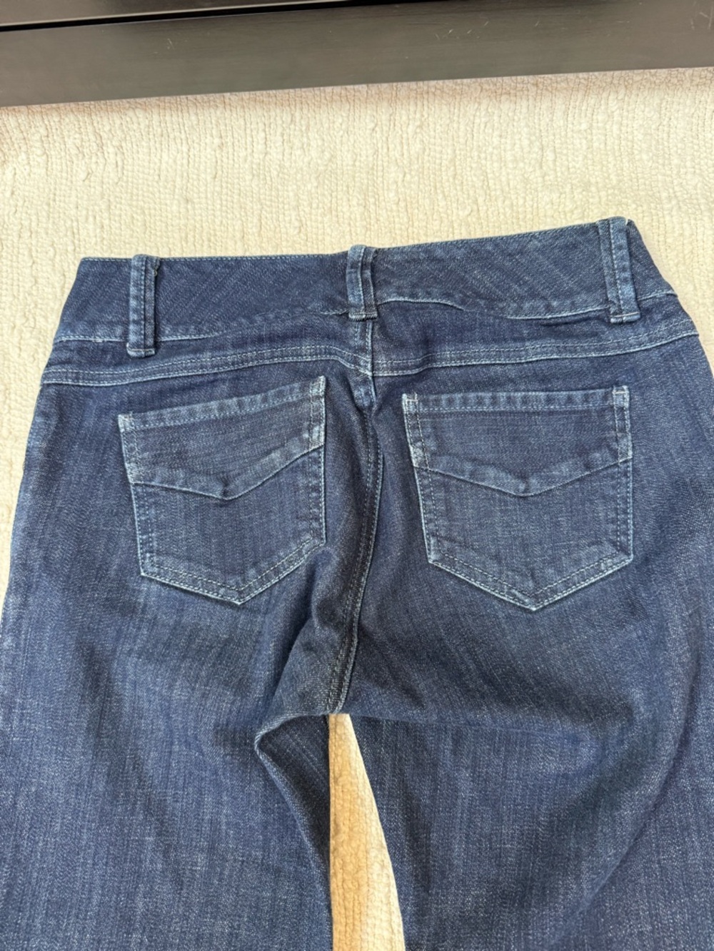 CAbi Low Rise Straight Leg Dark Wash Jeans Size 2 - Picture 9 of 10